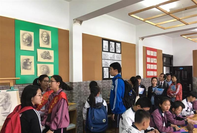 三中三澳門，探索與解析，三中三澳門，深度探索與解析