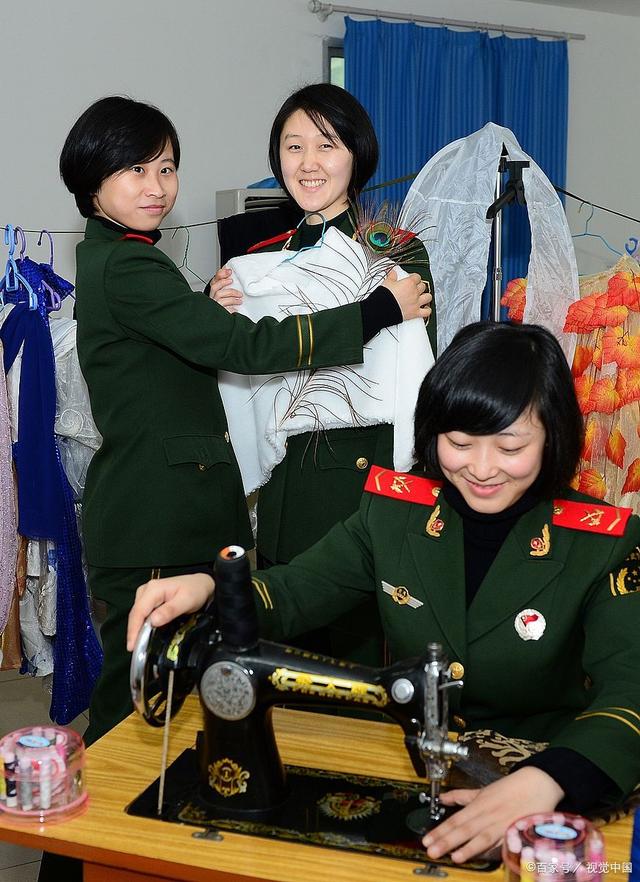 女兵背后的家庭，探尋她們的成長與力量源泉，女兵背后的家庭，成長與力量之源的探尋