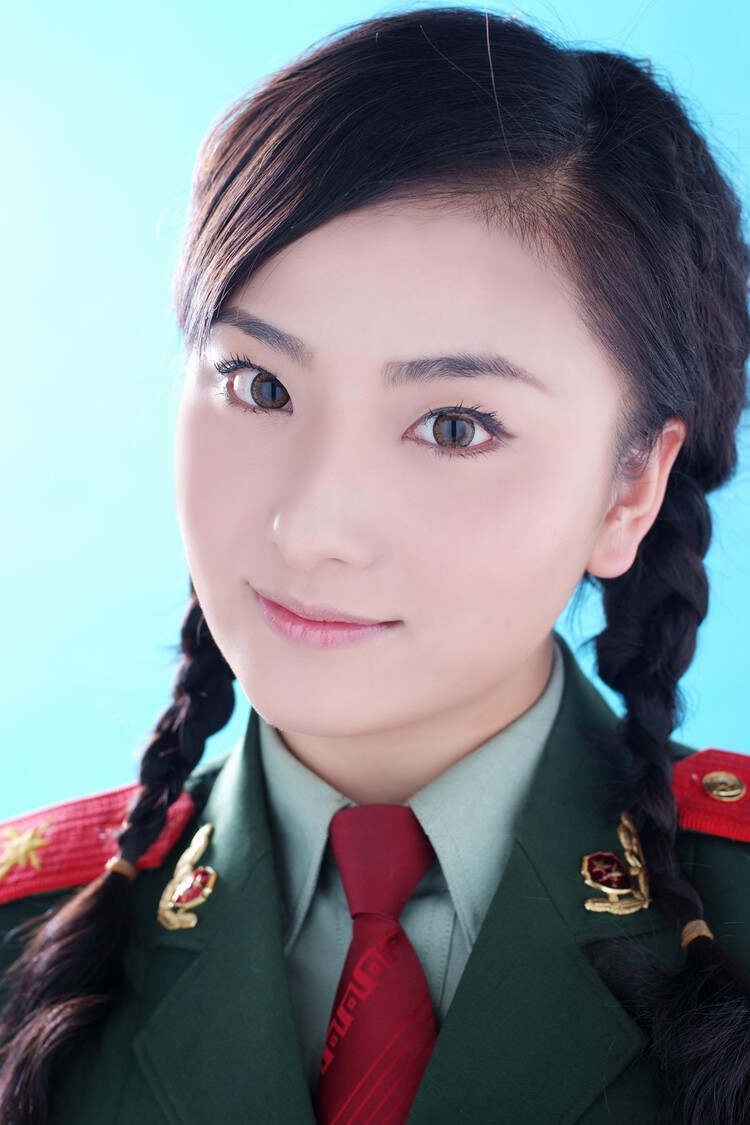 中國最漂亮的女兵照片第一名——展現(xiàn)英雄之美與榮耀印記，中國女兵第一名，榮耀印記與英雄之美的璀璨瞬間