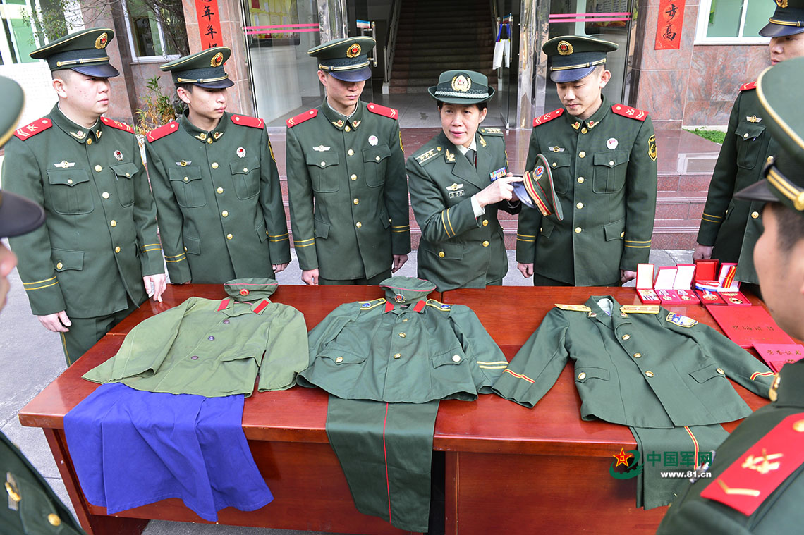 武警軍裝全套，榮耀與責(zé)任，武警軍裝全套，榮耀與責(zé)任的象征