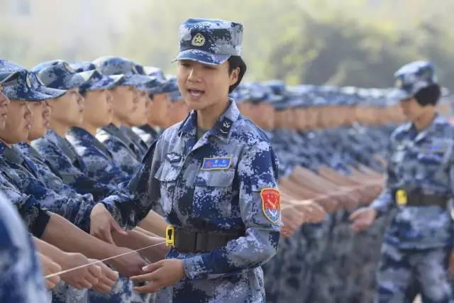 大學生女兵容易被錄取嗎？解析影響因素與機會平等，女大學生兵錄取機會解析，影響因素與平等權益探討