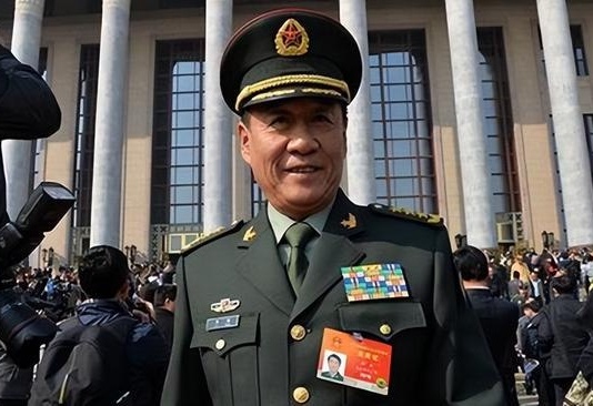 中國(guó)武警部隊(duì)司令是誰(shuí)——深度解析，中國(guó)武警部隊(duì)司令深度解析，現(xiàn)任司令是誰(shuí)？