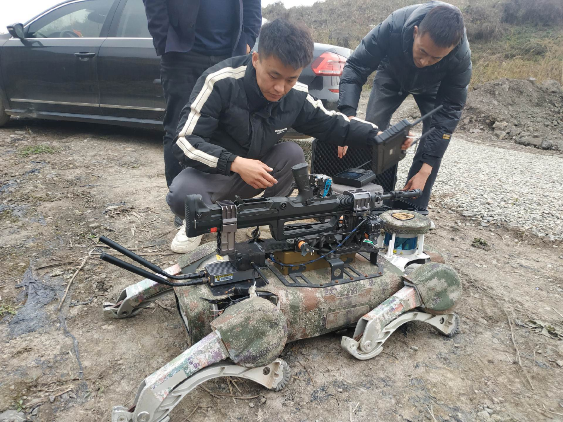 軍用重型防彈盾牌，保護(hù)戰(zhàn)士的生命線，軍用重型防彈盾牌，戰(zhàn)士的生命守護(hù)者