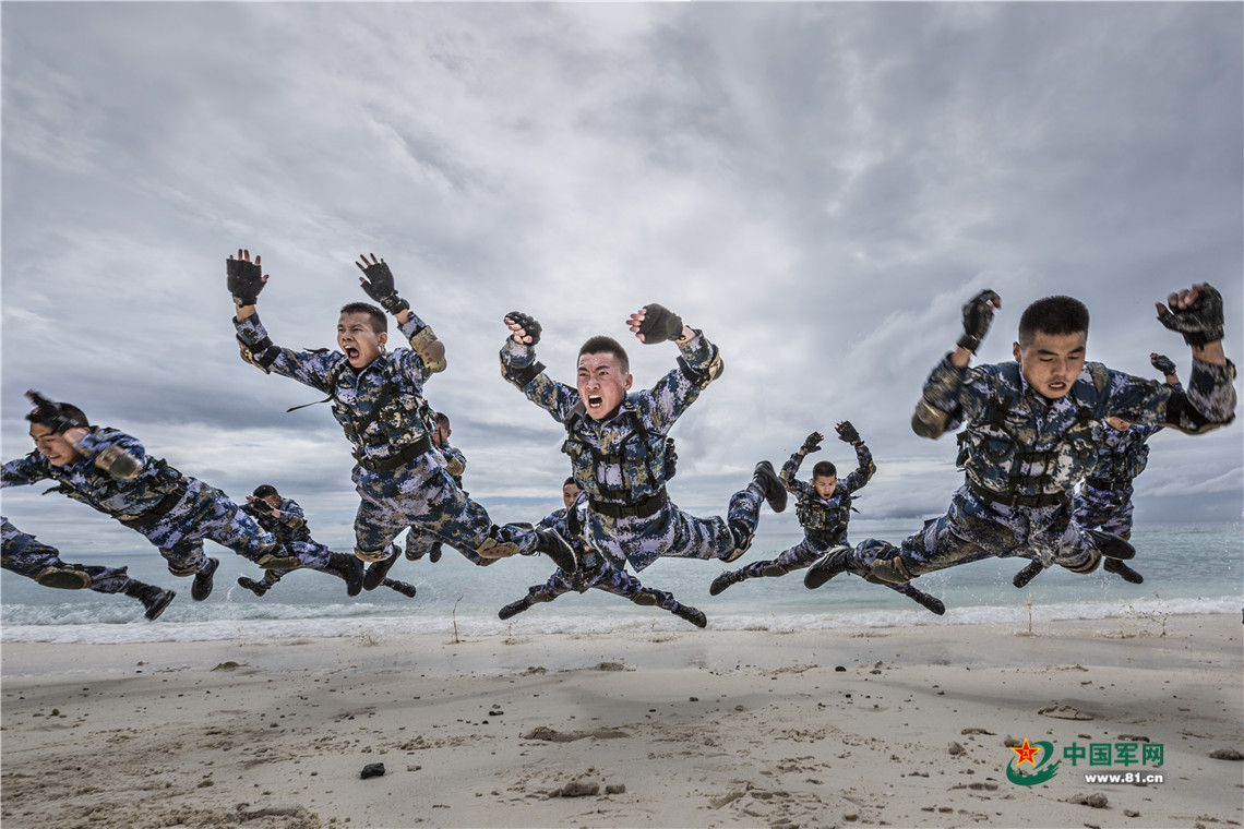 最新軍事圖片高清壁紙，展現(xiàn)現(xiàn)代軍事力量之美，現(xiàn)代軍事力量之美，高清壁紙軍事圖片展示