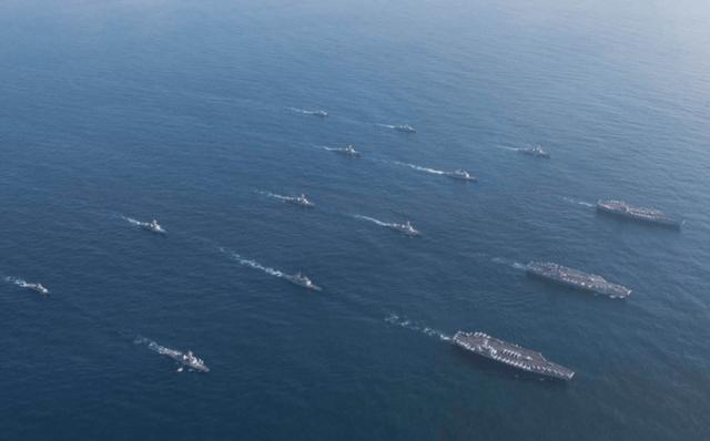 美軍艦穿越海峽，國際水域的航行自由與挑戰(zhàn)，美軍艦穿越海峽，航行自由與國際水域的挑戰(zhàn)