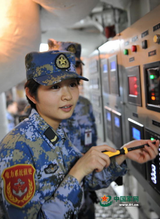 遼寧艦上的女兵角色與職責(zé)解析，遼寧艦上的女兵角色與職責(zé)探討