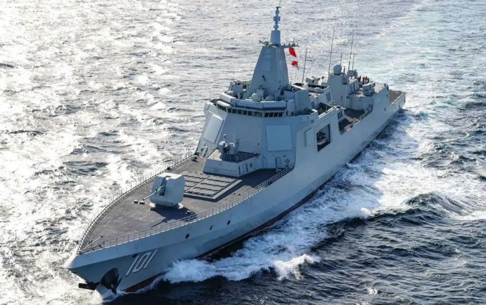 中國下一代重型驅(qū)逐艦，未來海防的堅(jiān)實(shí)支柱，中國下一代重型驅(qū)逐艦，未來海防的堅(jiān)實(shí)后盾