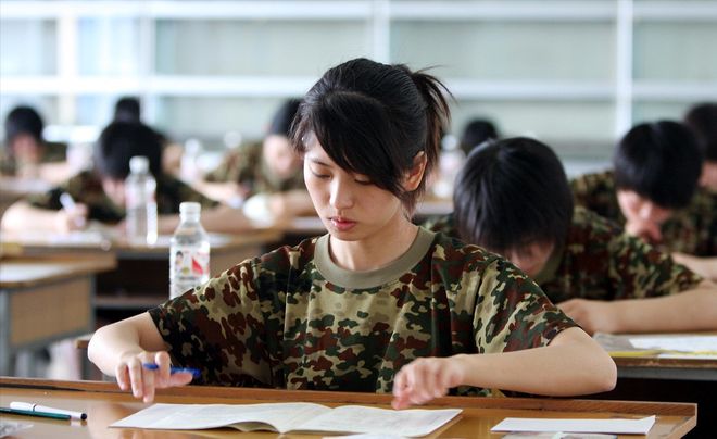 研究生畢業(yè)后如何報名加入部隊，一步步指引，研究生畢業(yè)后報名加入部隊的全步驟指引