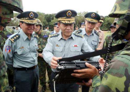上將配多少警衛(wèi)，軍隊(duì)高級將領(lǐng)的安全護(hù)衛(wèi)力量解析，軍隊(duì)高級將領(lǐng)安全護(hù)衛(wèi)力量解析，上將配備多少警衛(wèi)？