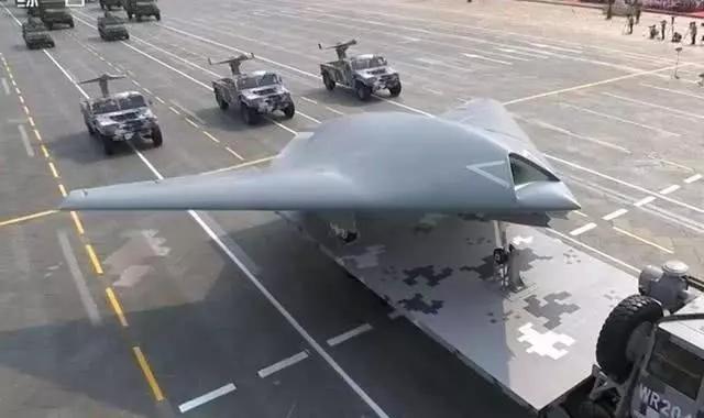 攻擊無(wú)人機(jī)，針對(duì)攻擊11無(wú)人機(jī)的深度解析與應(yīng)對(duì)策略，深度解析與應(yīng)對(duì)策略，攻擊無(wú)人機(jī)威脅下的無(wú)人機(jī)防御挑戰(zhàn)