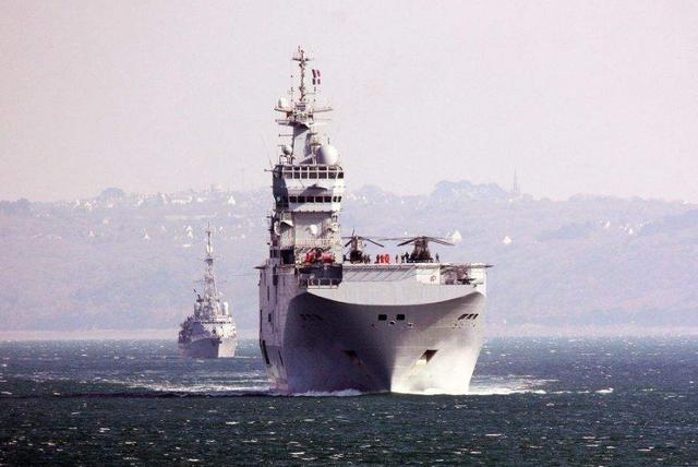 探索西北風(fēng)級兩棲攻擊艦，強大的海上力量展現(xiàn)，揭秘西北風(fēng)級兩棲攻擊艦，海上力量的巔峰展現(xiàn)