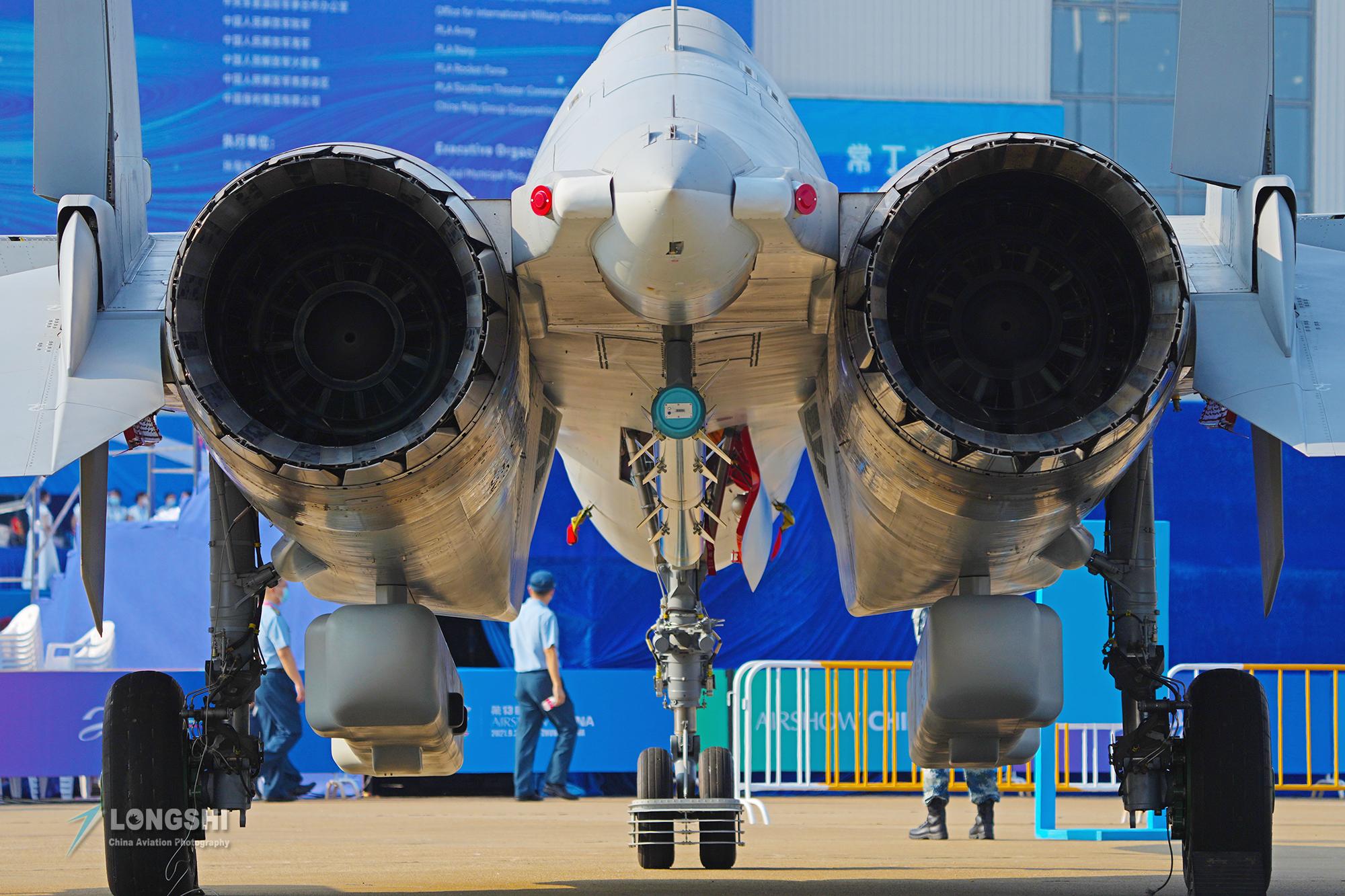 揭秘殲-16D電子戰(zhàn)飛機，空中電子戰(zhàn)領(lǐng)域的嶄新里程碑，揭秘殲-16D電子戰(zhàn)飛機，空中電子戰(zhàn)領(lǐng)域的全新里程碑