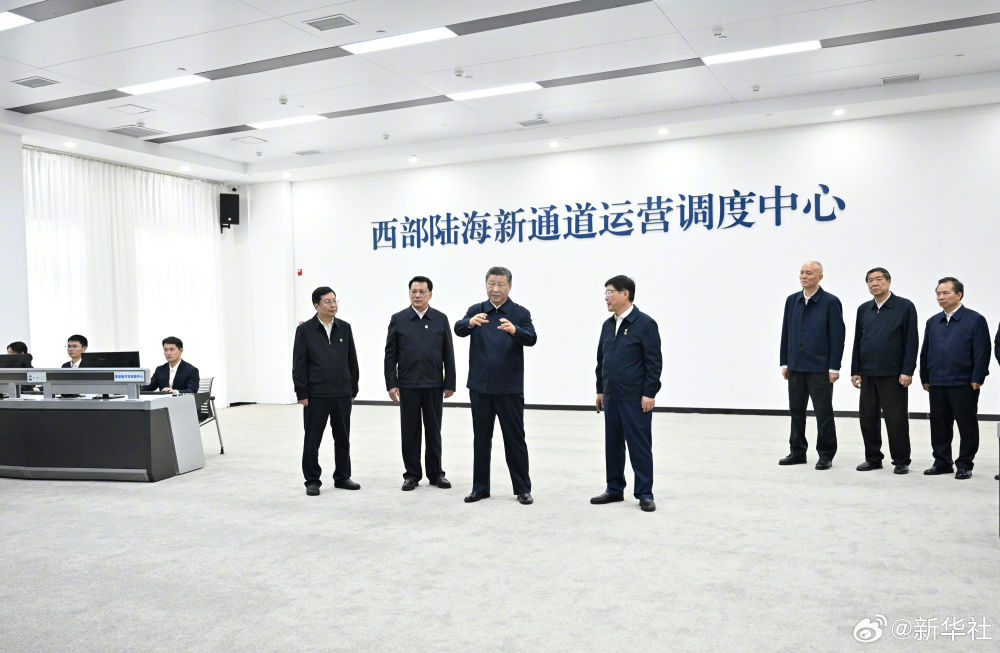 新澳六叔公三中三259，揭秘一個(gè)傳奇人物的故事與背景，揭秘傳奇人物新澳六叔公三中三259的故事與背景